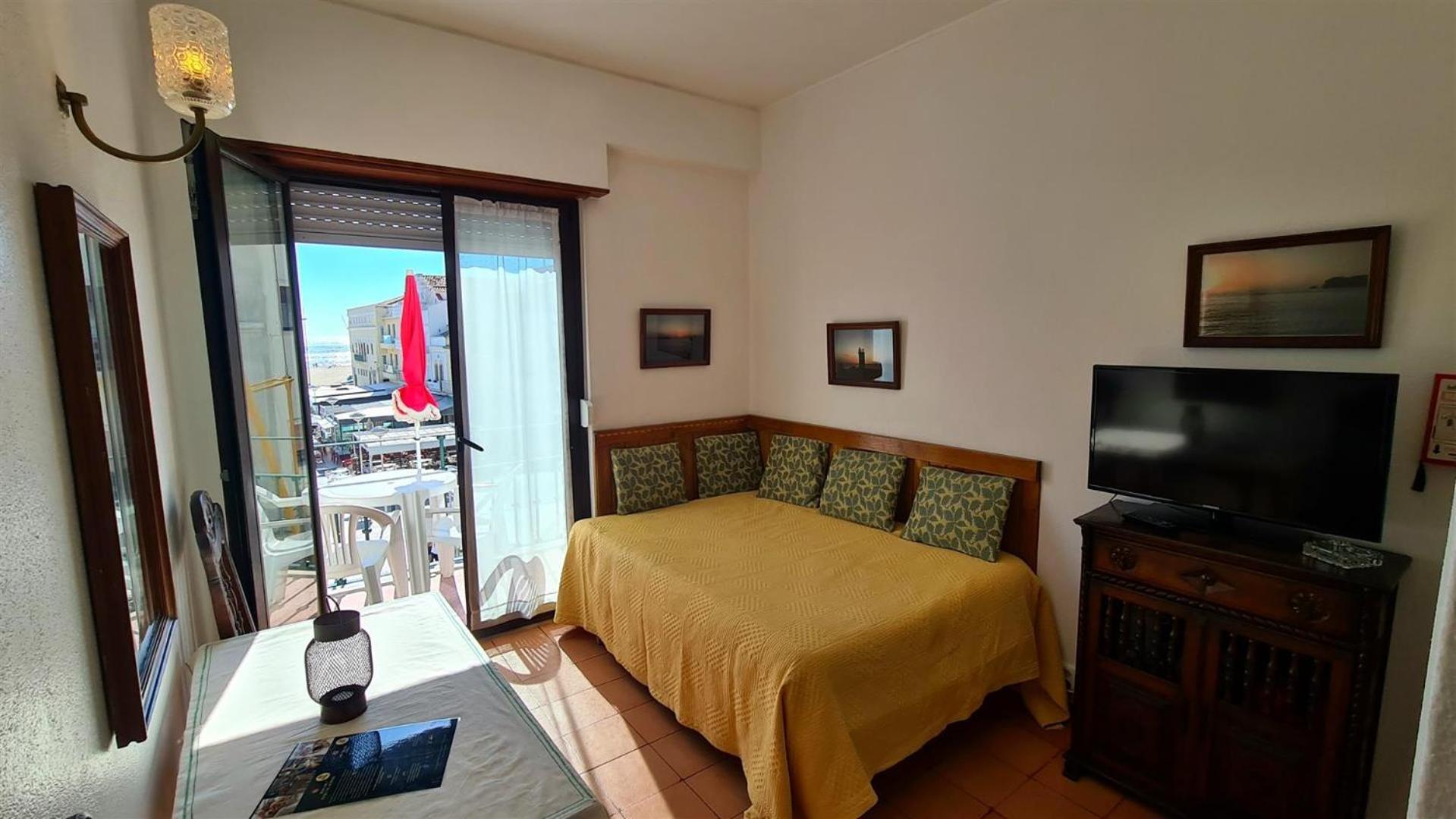 Solar Dos Carvalhos - Apartamentos De Turismo Nazaré Exterior foto