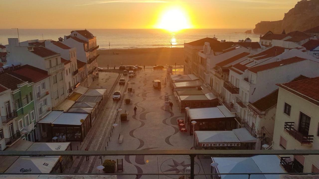 Solar Dos Carvalhos - Apartamentos De Turismo Nazaré Exterior foto
